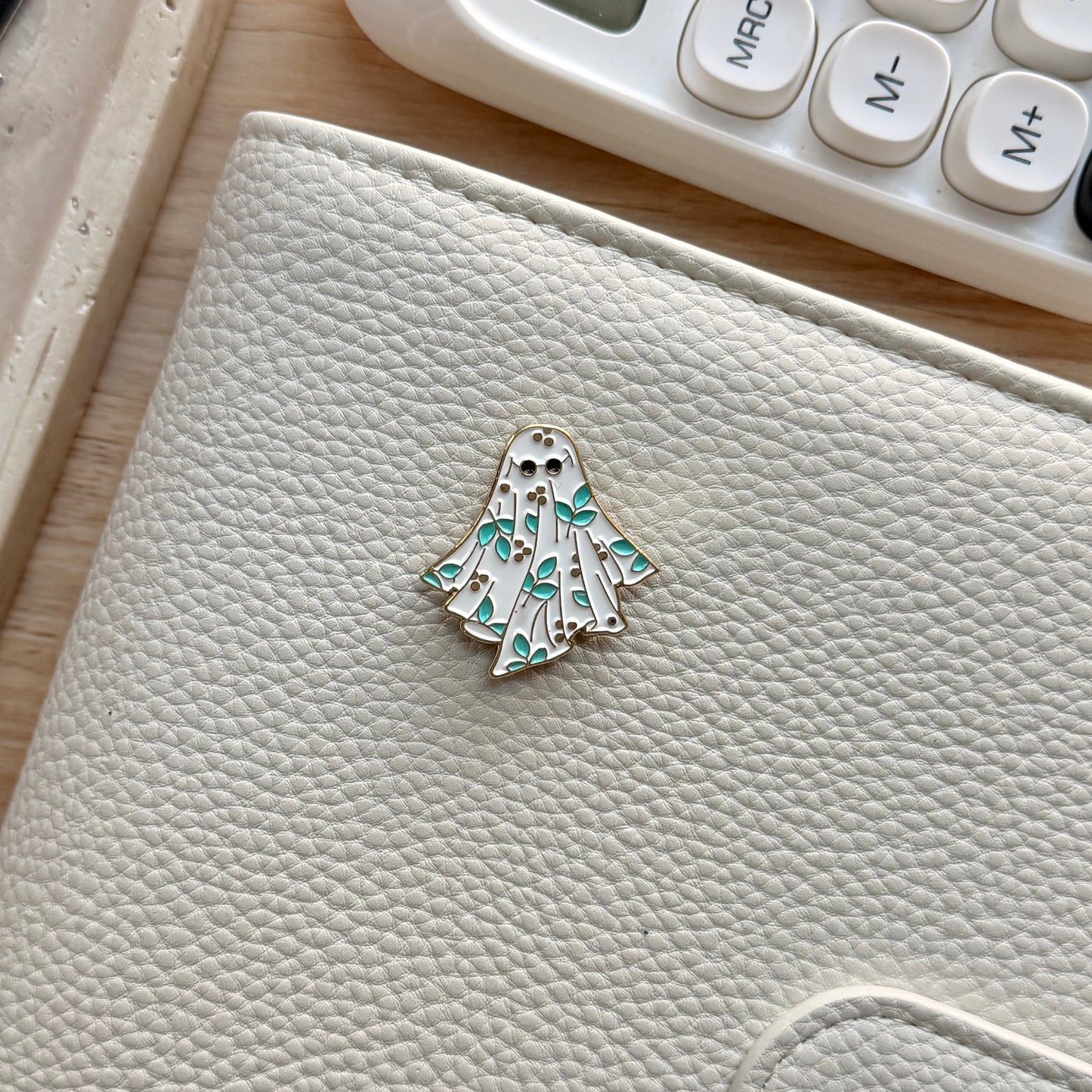 Leaves Ghost | Magnetic Binder Pin