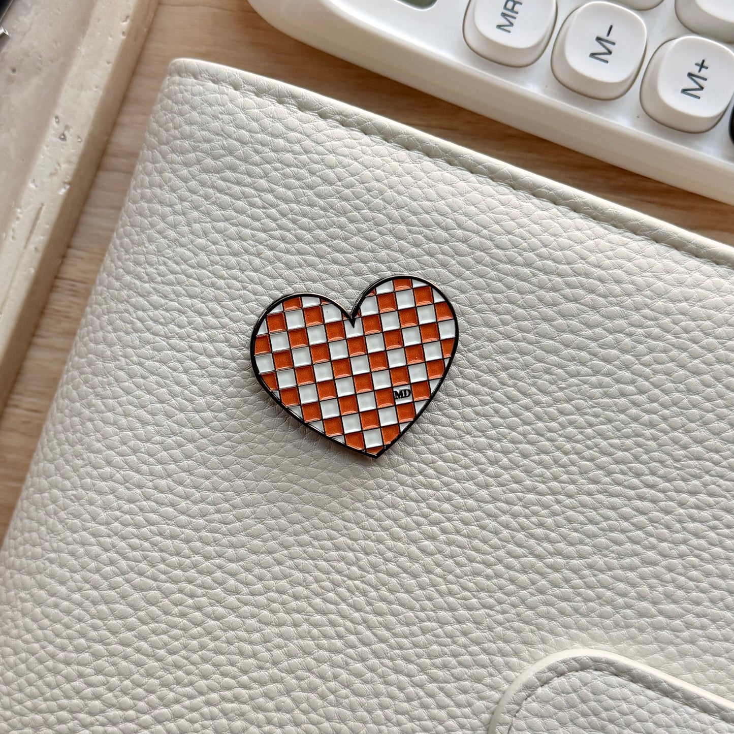 PSL (Orange) | Checkered Heart | Magnetic Binder Pin