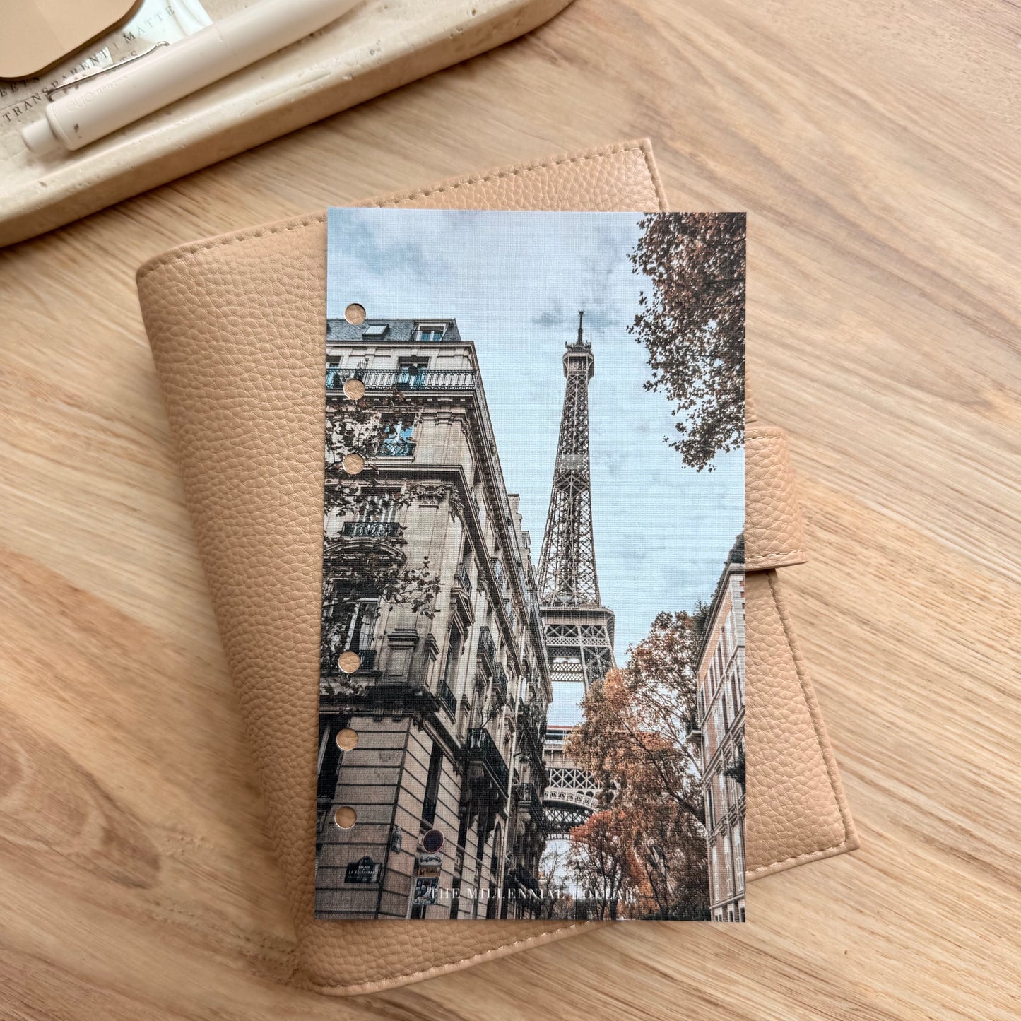 Eiffel Tower | A6 | Parisian Collection | Linen Dashboard