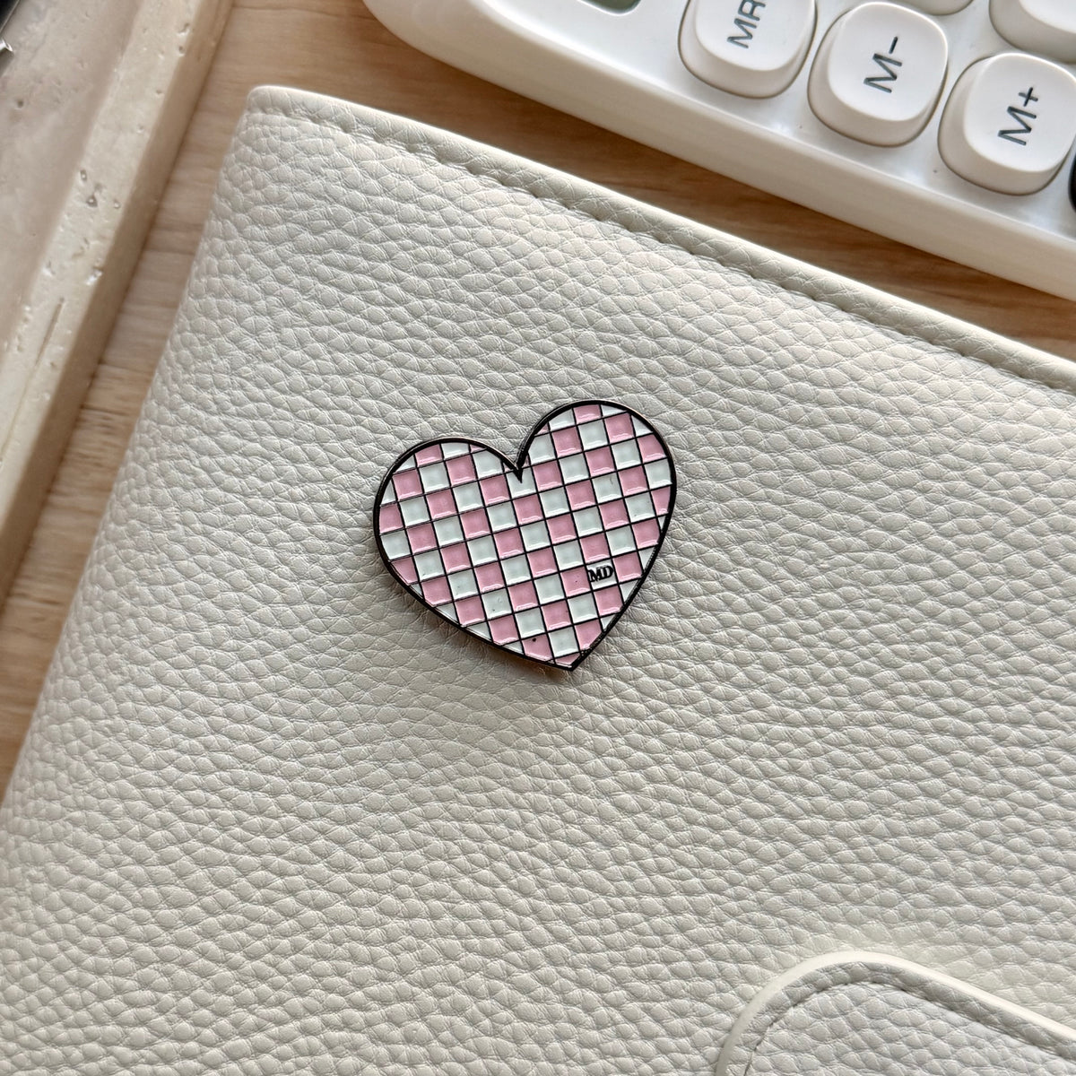 Pink Convertable Pin Pink | Checkered Heart | Magnetic Binder Pin – THE MILLENNIAL DOLLAR