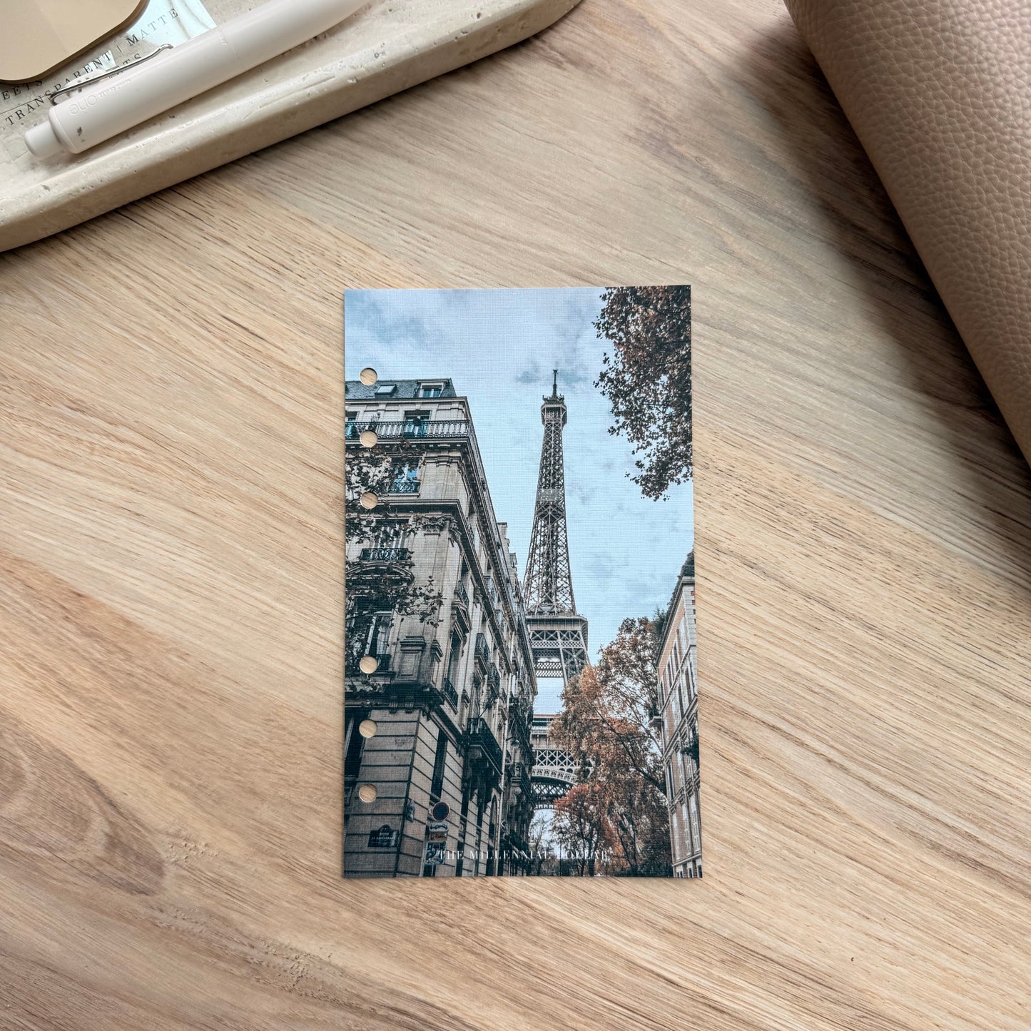 Eiffel Tower | A6 | Parisian Collection | Linen Dashboard